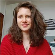 Diplômée en licence de biologie santé, je propose des cours en biologie, SVT pour tous les niveaux. Je suis aussi capable de vous aider en maths, histoire, français, anglais jusqu'au niveau 3ème. Je propose aussi des cours de violoncelle (je valide actuel